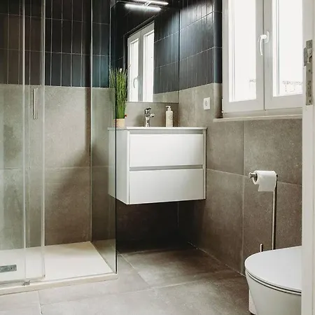 Artist's Corner In Caldas Caldas Da Rainha